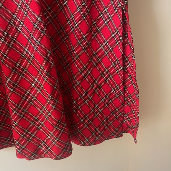 Stonebridge Red Plaid Christmas skirt - Picture 3 of 5